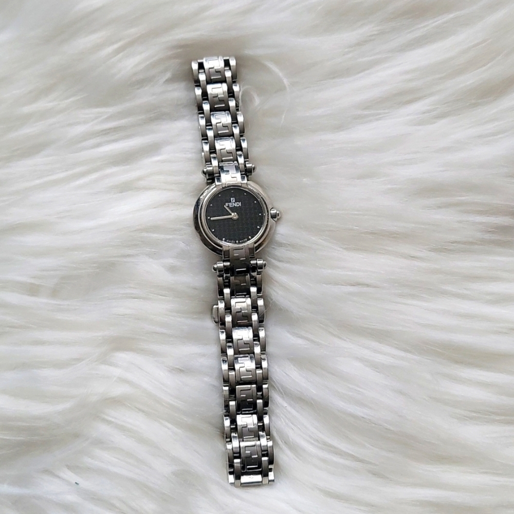FENDI watch ⌚